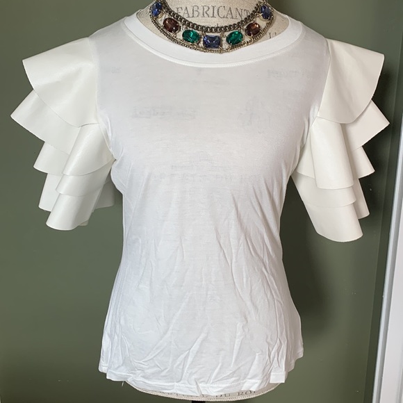 COPY - Beautiful top, size Large, run a tad small in my opinion. I have 2  for … - Picture 2 of 5